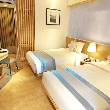 Liberta Hotel Jimbaran Exterior photo