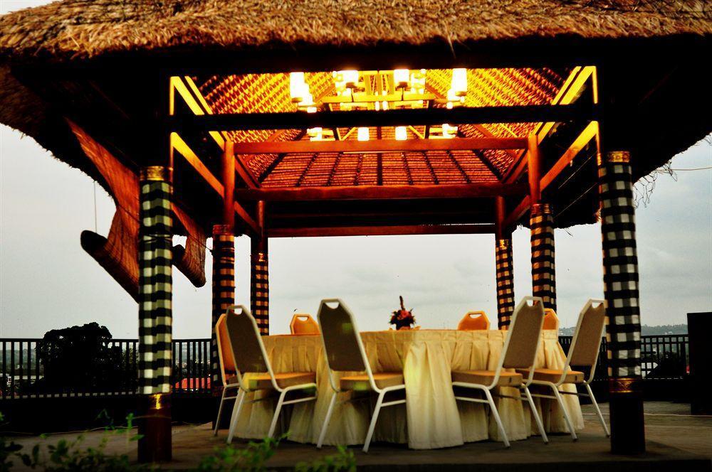Liberta Hotel Jimbaran Exterior photo