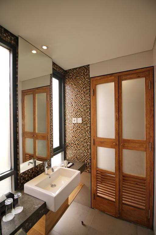 Liberta Hotel Jimbaran Exterior photo